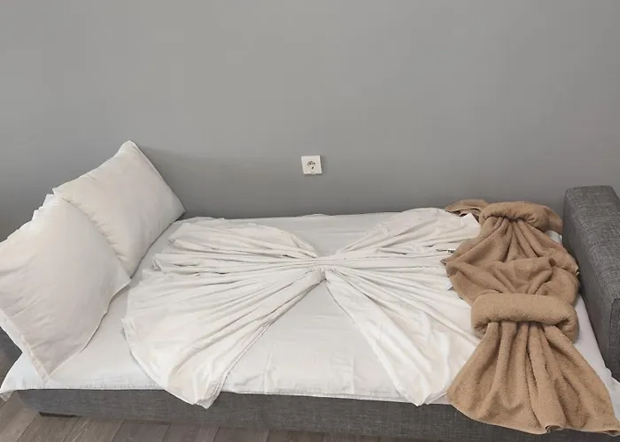 студио 게스트하우스 4*